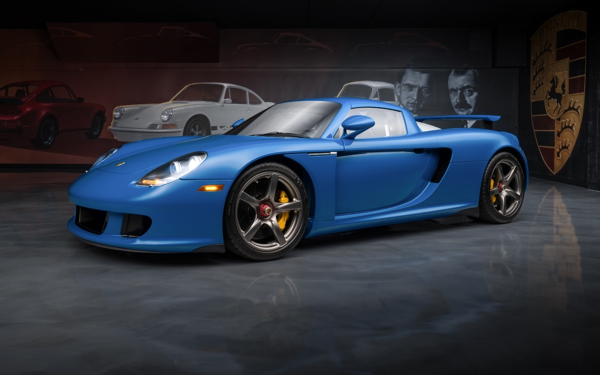 Used-2004-Porsche-Carrera-GT-Only-2267-Miles-Completely-Serviced-Luggage-Speedster-Blue