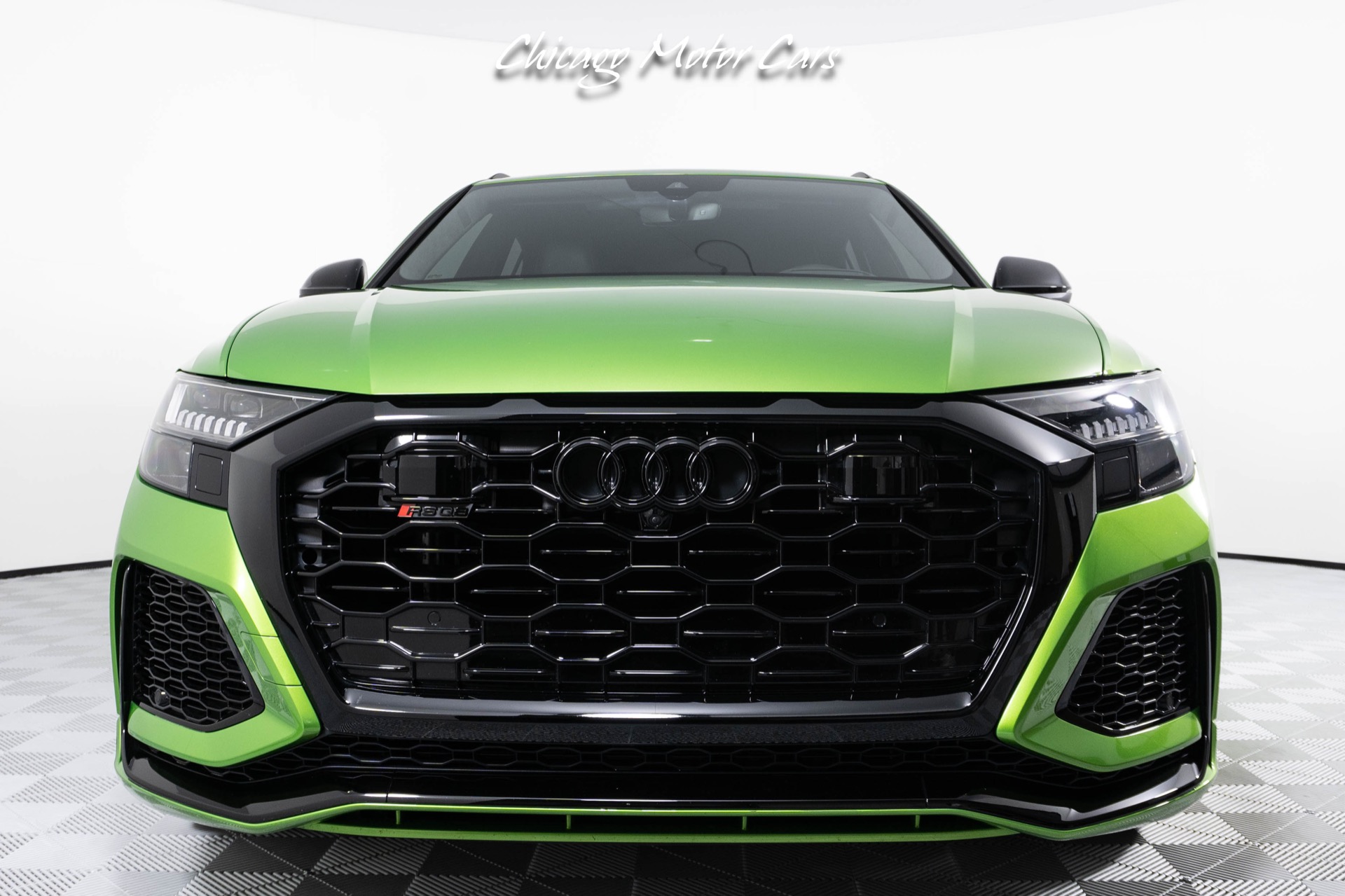 Used-2021-Audi-RS-Q8-40-T-Quattro-RARE-JAVA-GREEN-AUDI-EXCLUSIVE-COLOR-B-O-3D-AUDIO-SPORT-EXHAUST