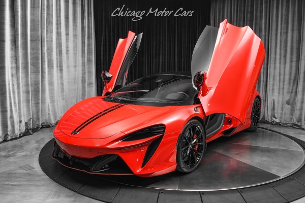 Used-2023-McLaren-Artura-Tech-Lux-Spec-Sport-Exhaust-Black---Tech-Packs-275K-MSRP-Like-New