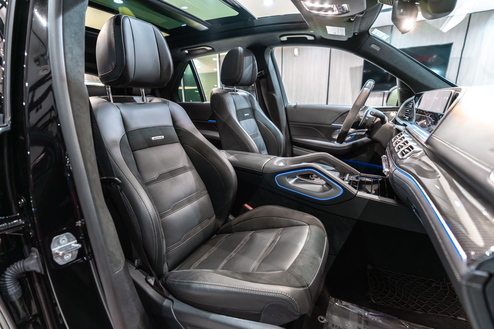 https://www.chicagomotorcars.com/imagetag/10881/28/l/Used-2021-Mercedes-Benz-GLE63-S-AMG-4Matic-SUV-HUGE-MSRP-Carbon-Fiber-Massage-Seats-Driver-Asst-LOADED.jpg