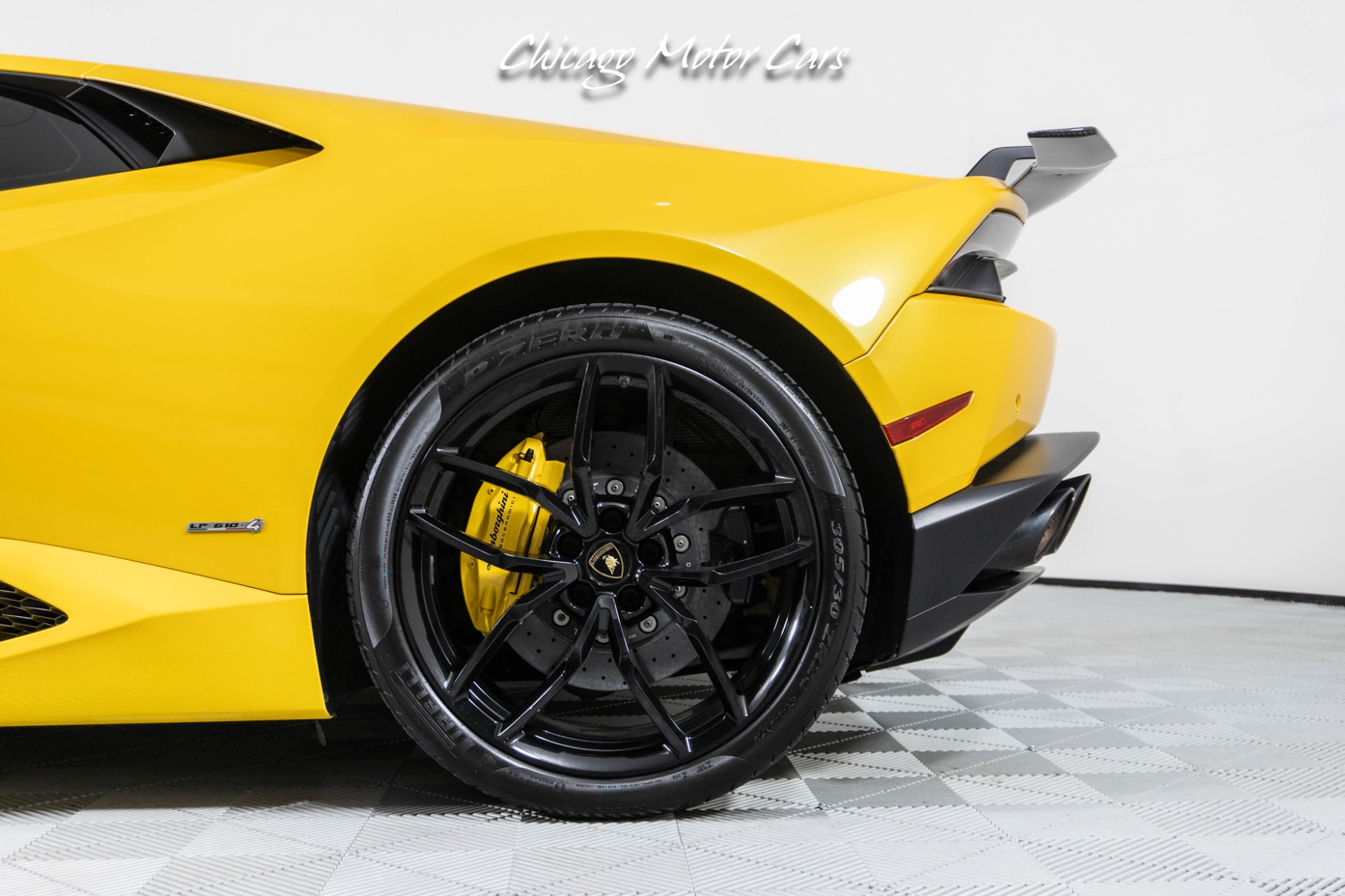 Used 2015 Lamborghini Huracan LP610-4 Yellow Stitching! Upgraded 