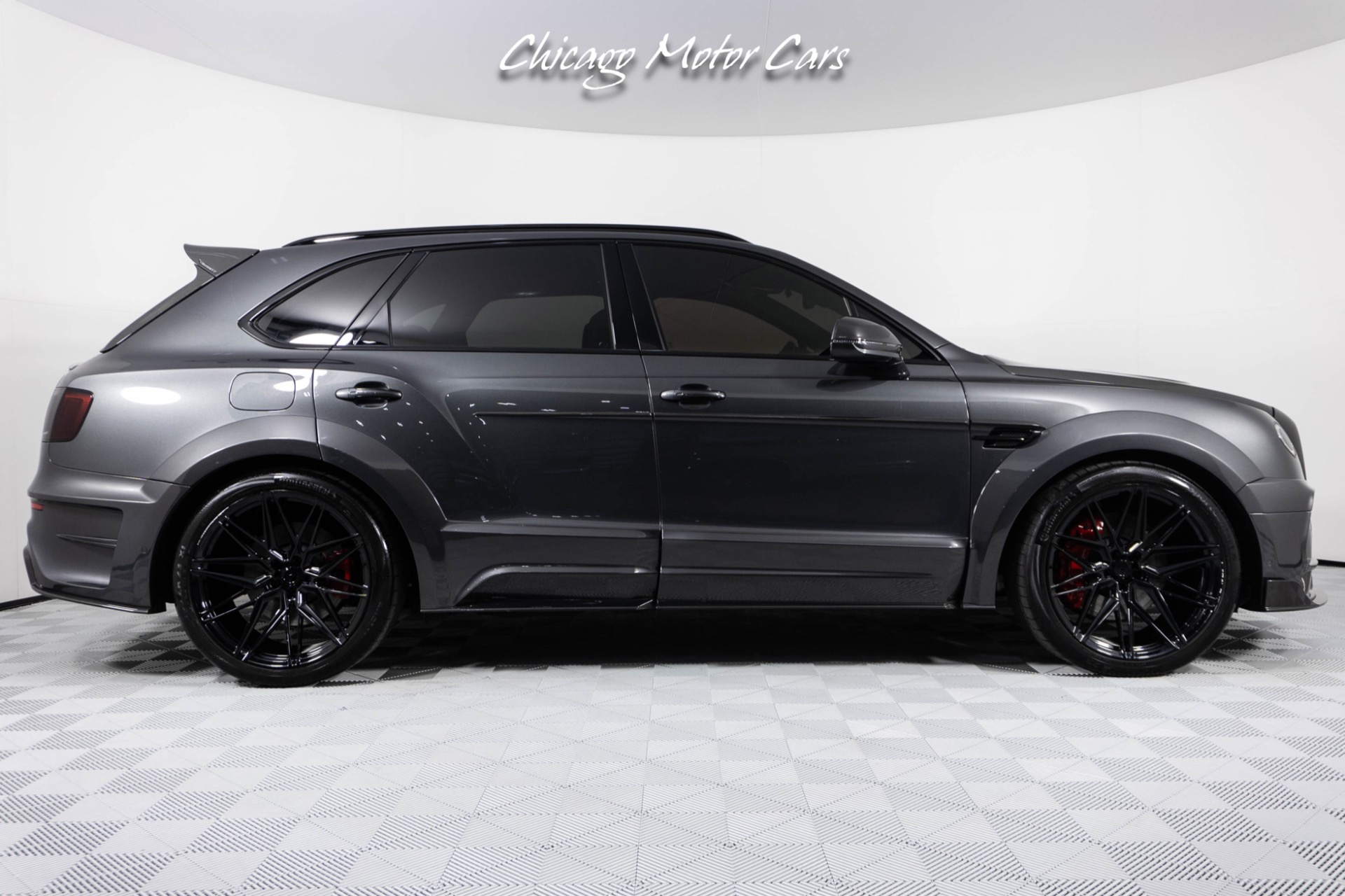 Used-2018-Bentley-Bentayga-MANSORY-EDITION-TONS-OF-CARBON-FIBER-HIGH-PERFORMANCE-LUXURY-SUV