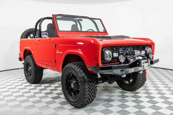 Used-1967-Ford-Bronco-Fully-Restored-Classic-No-Expenses-Spared-Custom-Leather-Interior