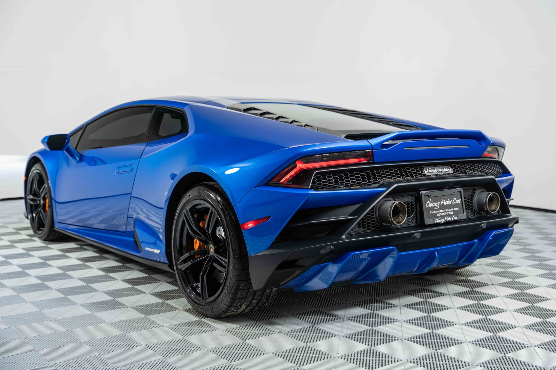 Used 2020 Lamborghini Huracan EVO Incredible Spec! Carbon seats! Blue ...