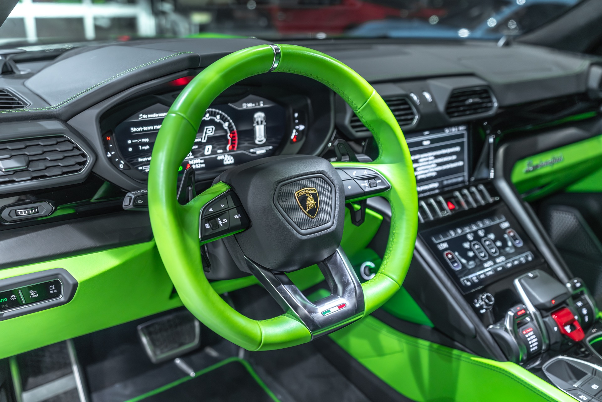 Used-2022-Lamborghini-Urus-SUV-Verde-Mantis-1016-Carbon-Fiber-WIDEBODY-Ryft-Exhaust-B-O-3D-LOADED