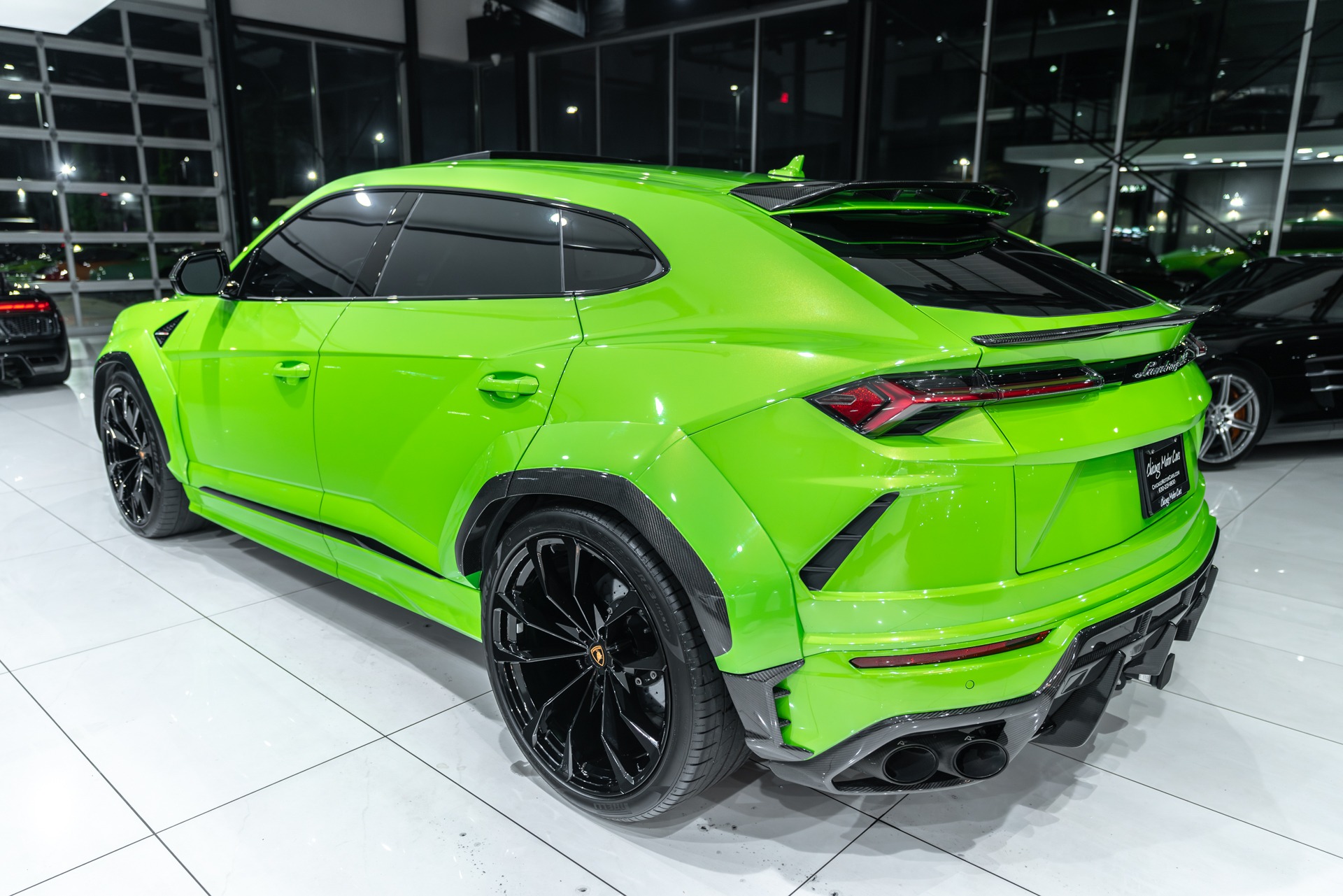 Used-2022-Lamborghini-Urus-SUV-Verde-Mantis-1016-Carbon-Fiber-WIDEBODY-Ryft-Exhaust-B-O-3D-LOADED