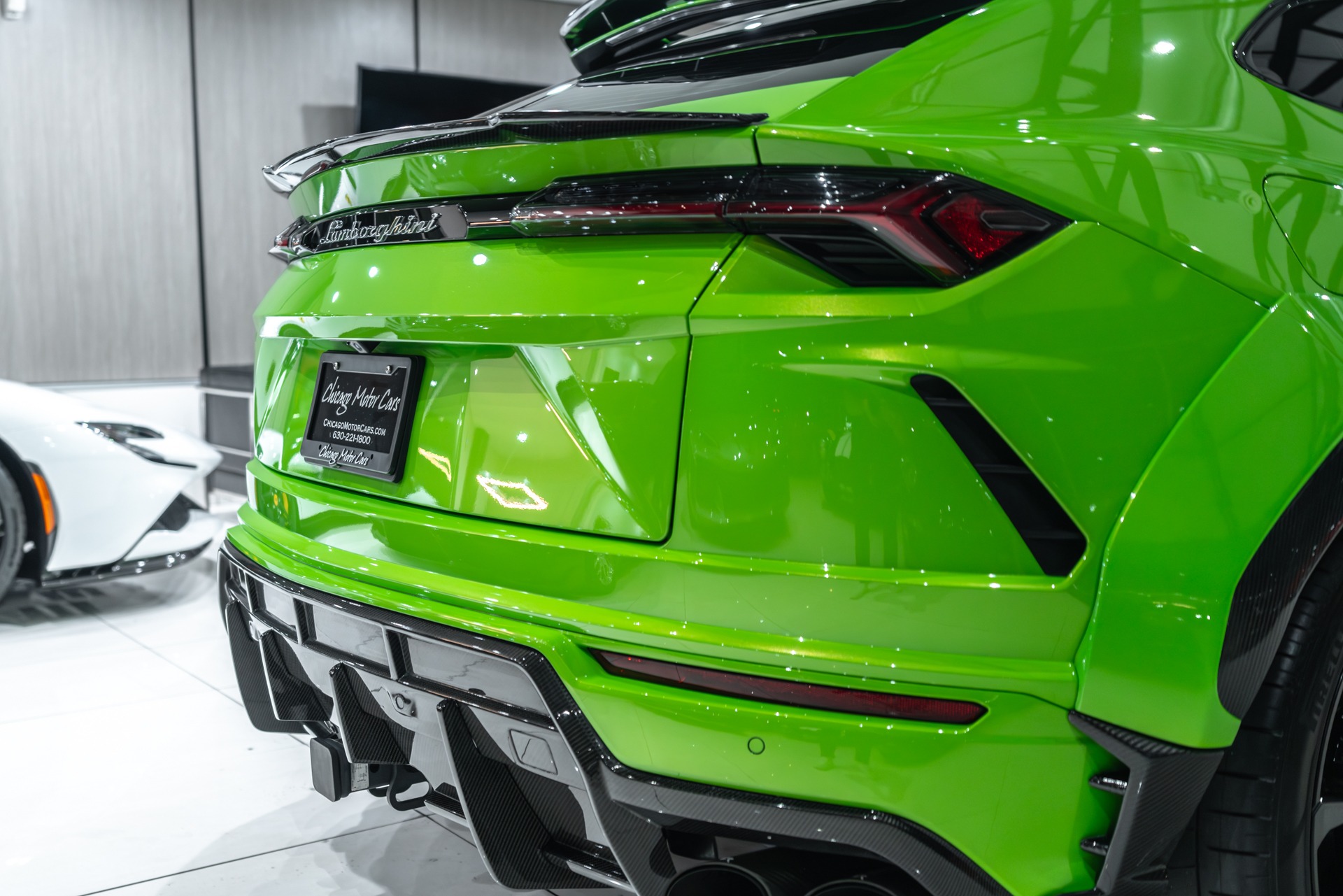 Used-2022-Lamborghini-Urus-SUV-Verde-Mantis-1016-Carbon-Fiber-WIDEBODY-Ryft-Exhaust-B-O-3D-LOADED