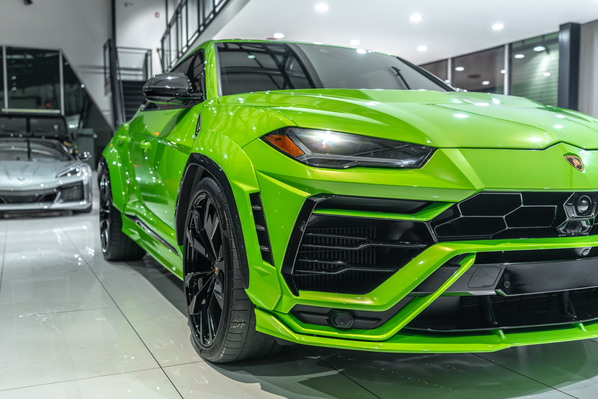 Used-2022-Lamborghini-Urus-SUV-Verde-Mantis-1016-Carbon-Fiber-WIDEBODY-Ryft-Exhaust-B-O-3D-LOADED