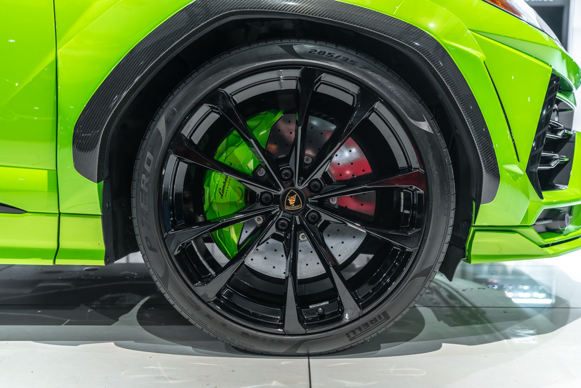 Used-2022-Lamborghini-Urus-SUV-Verde-Mantis-1016-Carbon-Fiber-WIDEBODY-Ryft-Exhaust-B-O-3D-LOADED