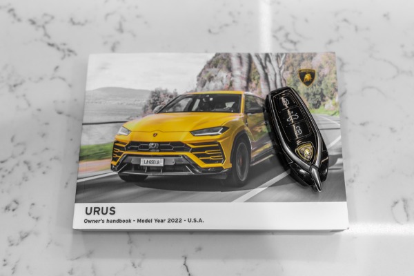 Used-2022-Lamborghini-Urus-SUV-Verde-Mantis-1016-Carbon-Fiber-WIDEBODY-Ryft-Exhaust-B-O-3D-LOADED