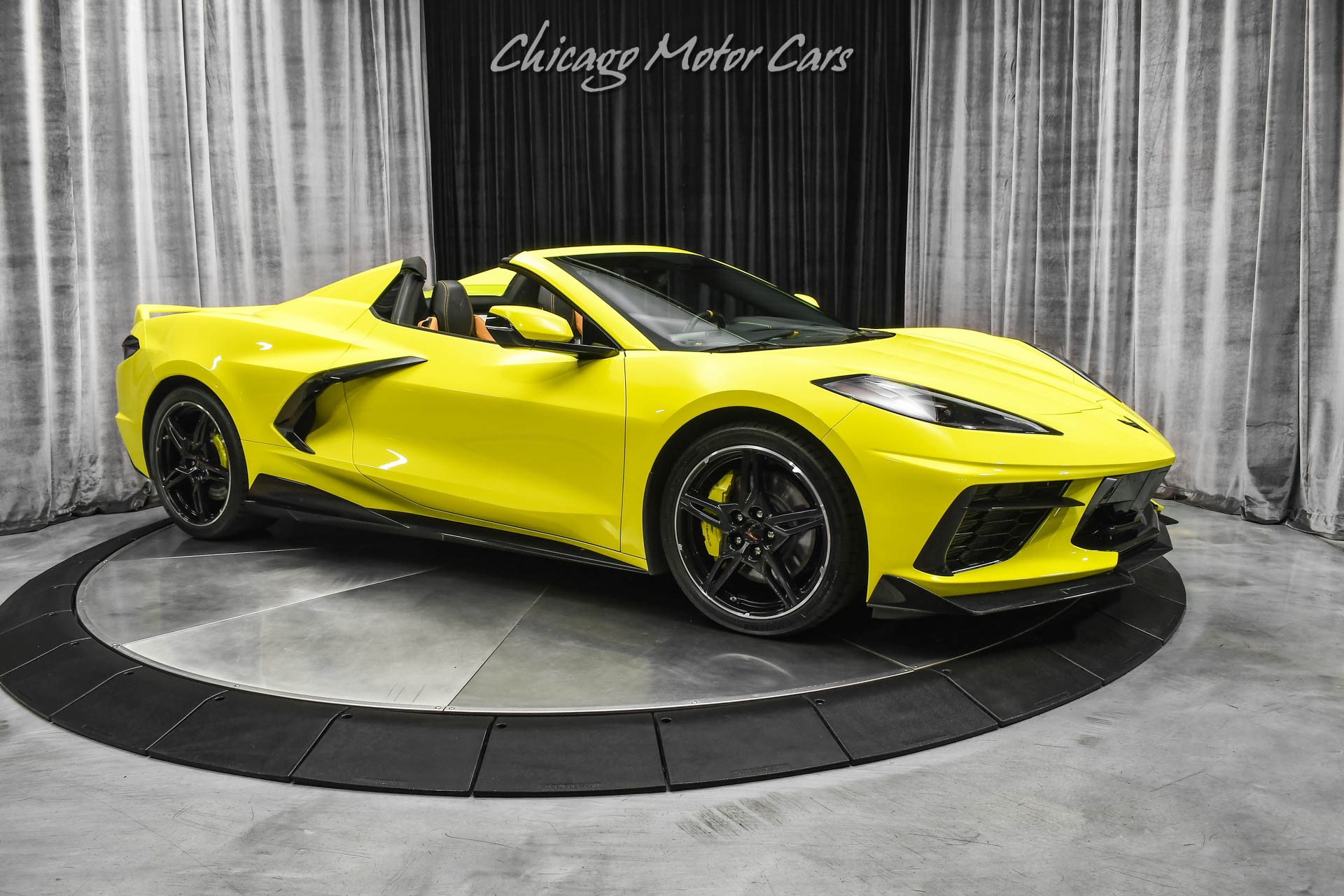 Used-2021-Chevrolet-Corvette-Stingray-2LT-wZ51-Performance-Pkg-RARE-Color-Combo-Front-Lift-GT2-Seats