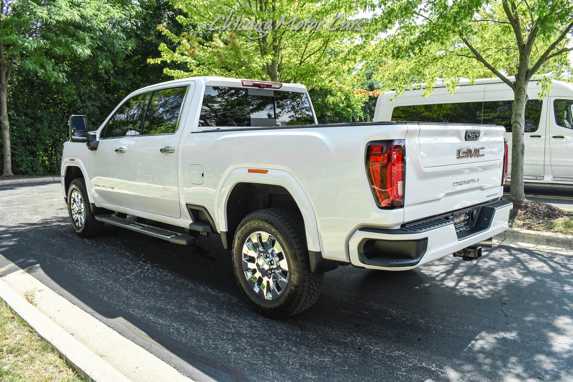 Used-2023-GMC-Sierra-2500HD-Denali-66-Duramax-TurboDiesel-Denali-Ultimate-Pkg-ONLY-104-Miles-LOADED