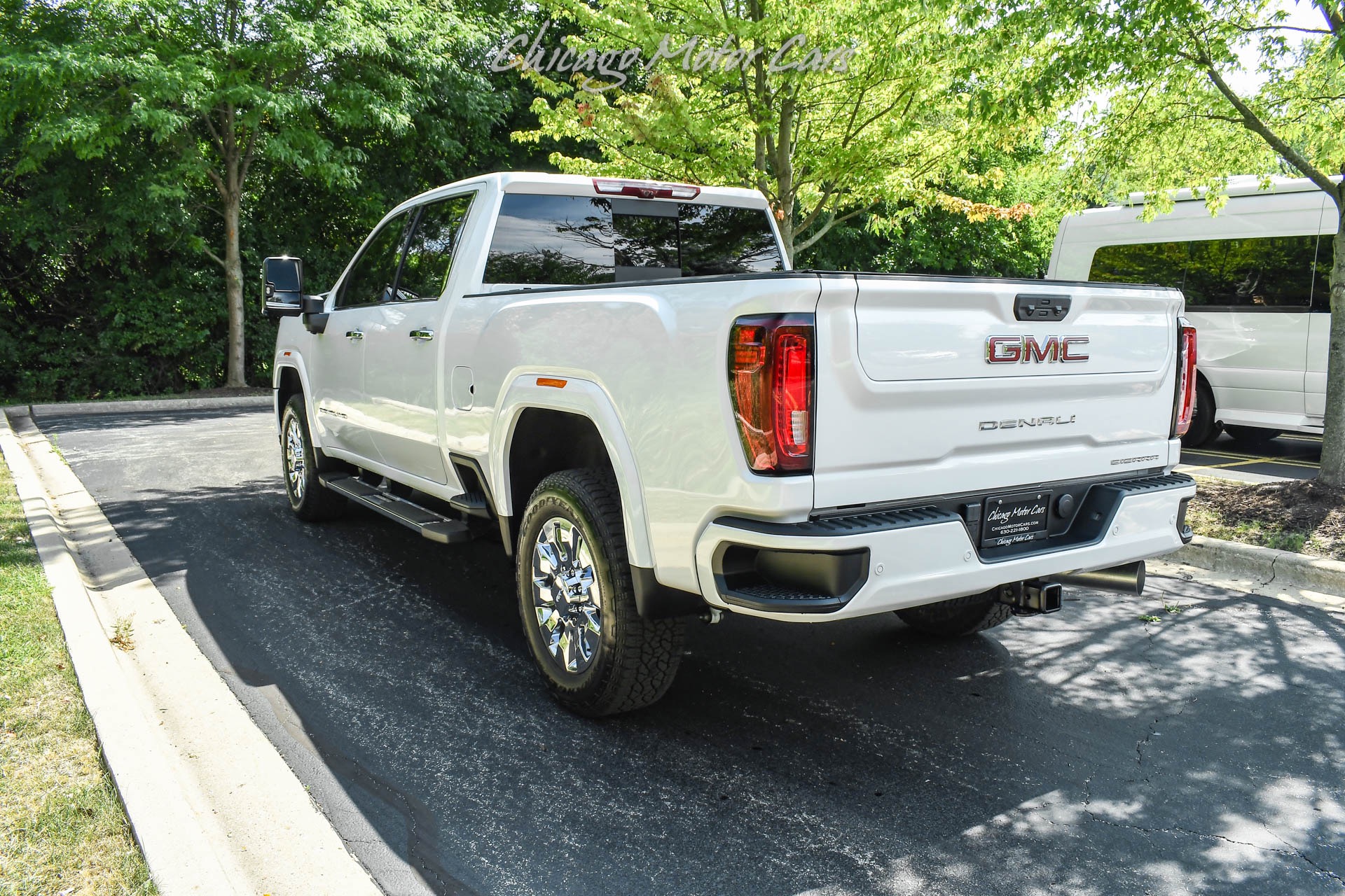 Used-2023-GMC-Sierra-2500HD-Denali-66-Duramax-TurboDiesel-Denali-Ultimate-Pkg-ONLY-104-Miles-LOADED