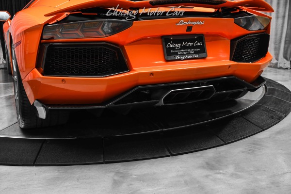 Used-2015-Lamborghini-Aventador-LP700-4-Coupe-Only-8K-Miles-Carbon-Fiber-InteriorExterior-Package-Loaded