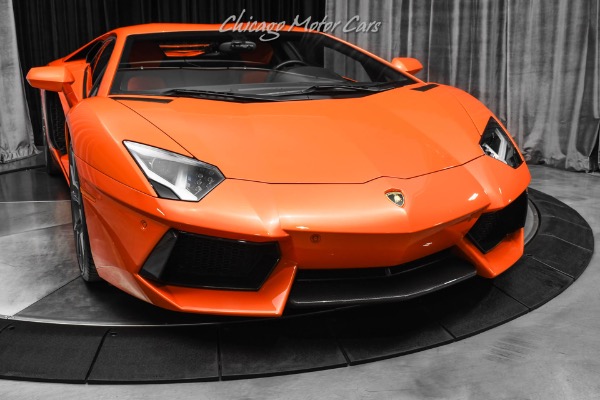 Used-2015-Lamborghini-Aventador-LP700-4-Coupe-Only-8K-Miles-Carbon-Fiber-InteriorExterior-Package-Loaded