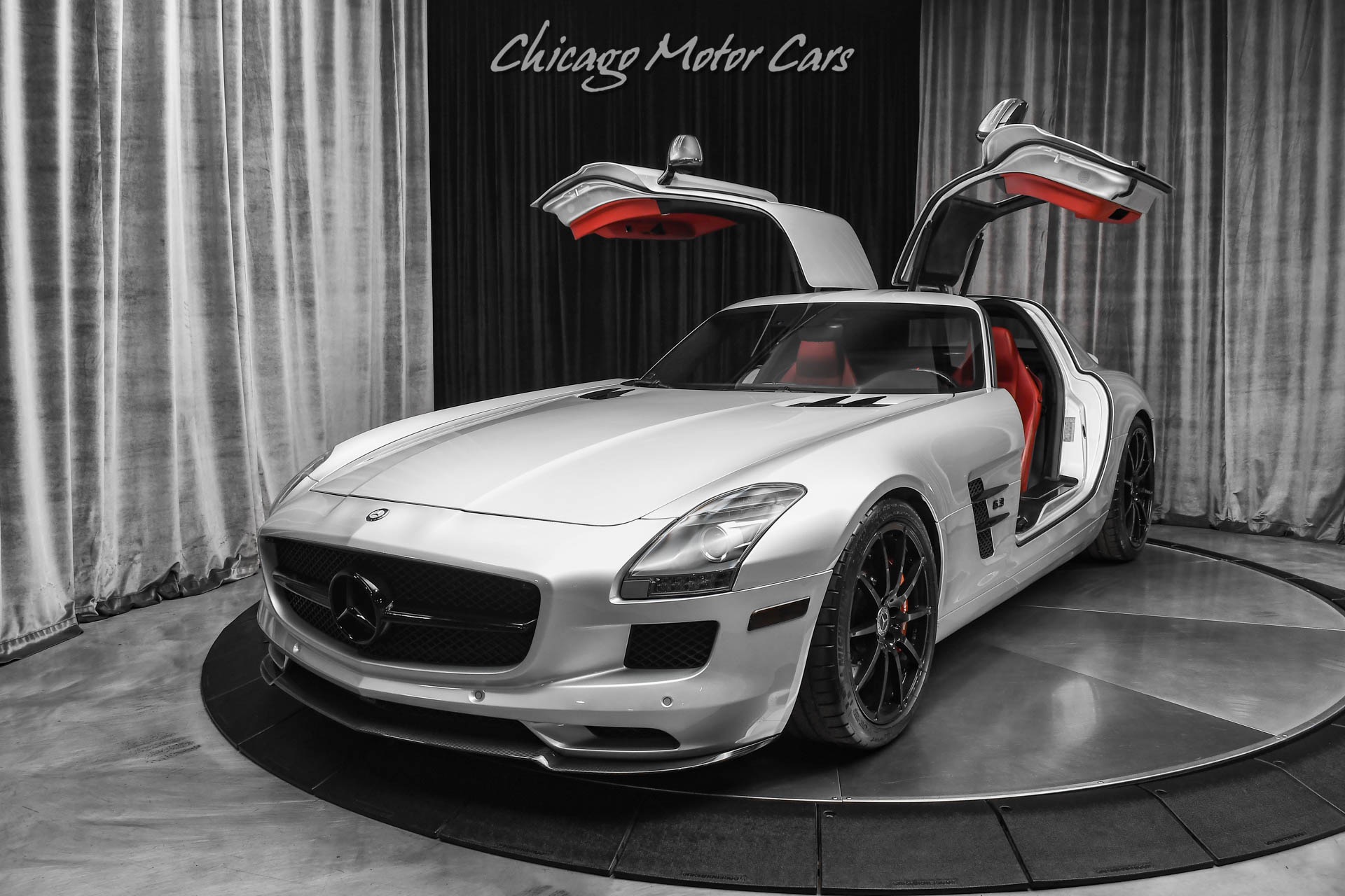 Used-2011-Mercedes-Benz-SLS-AMG-Gullwing-Coupe-RARE-HOT-Spec-TONS-of-Carbon-Fiber-AMG-Suspension