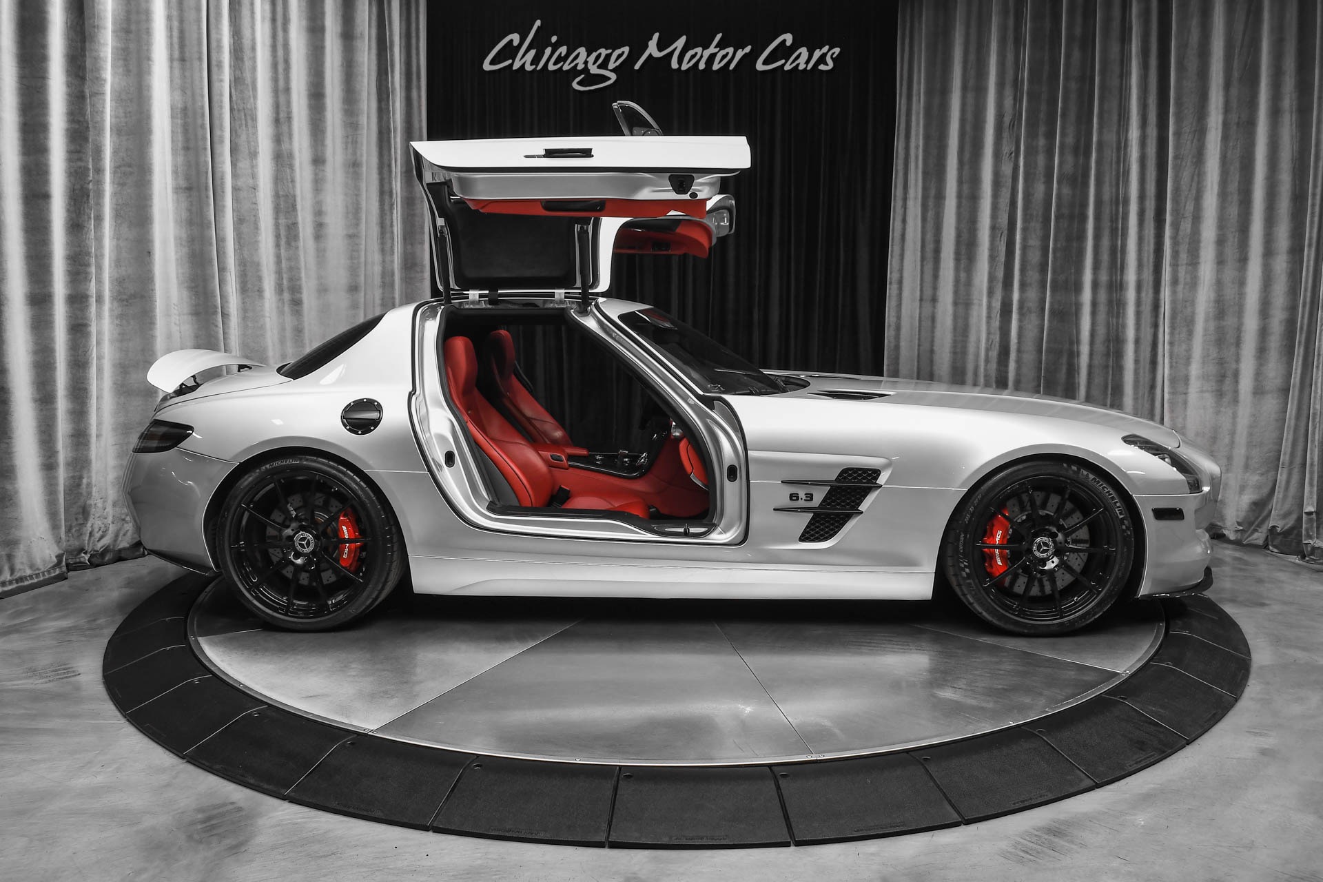 Used-2011-Mercedes-Benz-SLS-AMG-Gullwing-Coupe-RARE-HOT-Spec-TONS-of-Carbon-Fiber-AMG-Suspension