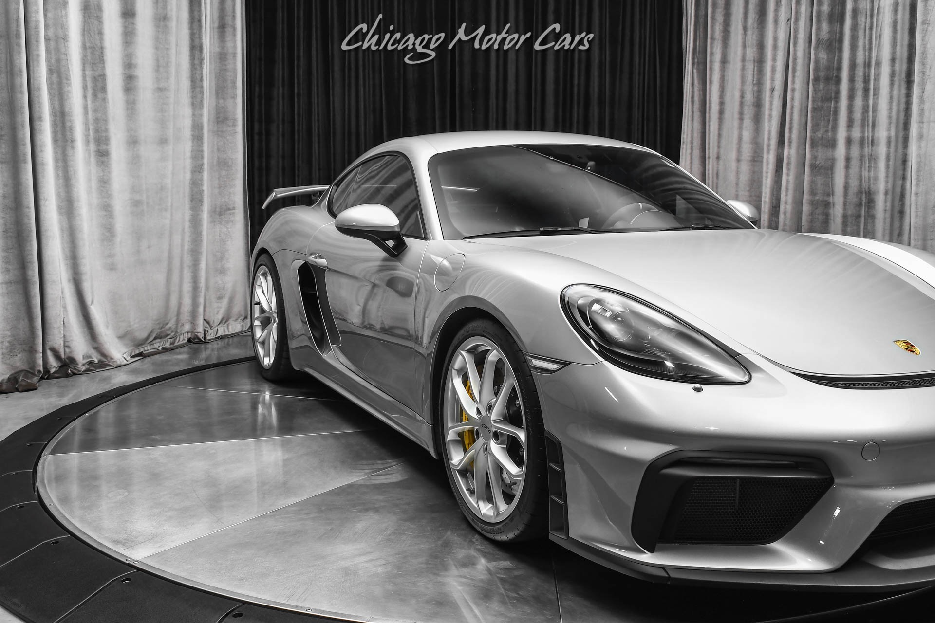 Used-2020-Porsche-718-Cayman-GT4-ONLY-5k-Miles-PCCBS-Sport-Seats-Plus-Chrono-Pkg-6-Speed-LOADED