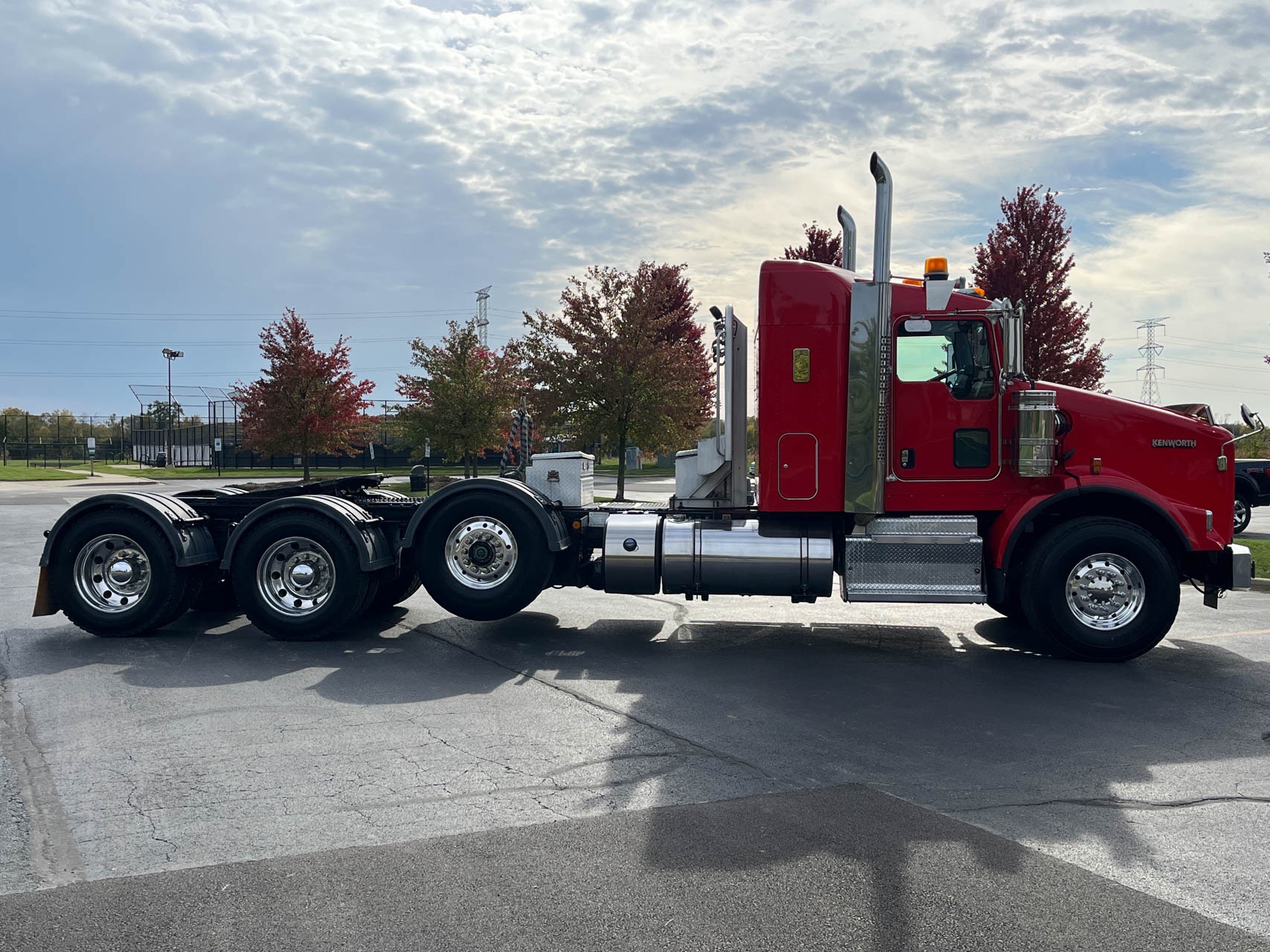 Used-2017-Kenworth-T800