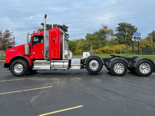 Used-2017-Kenworth-T800