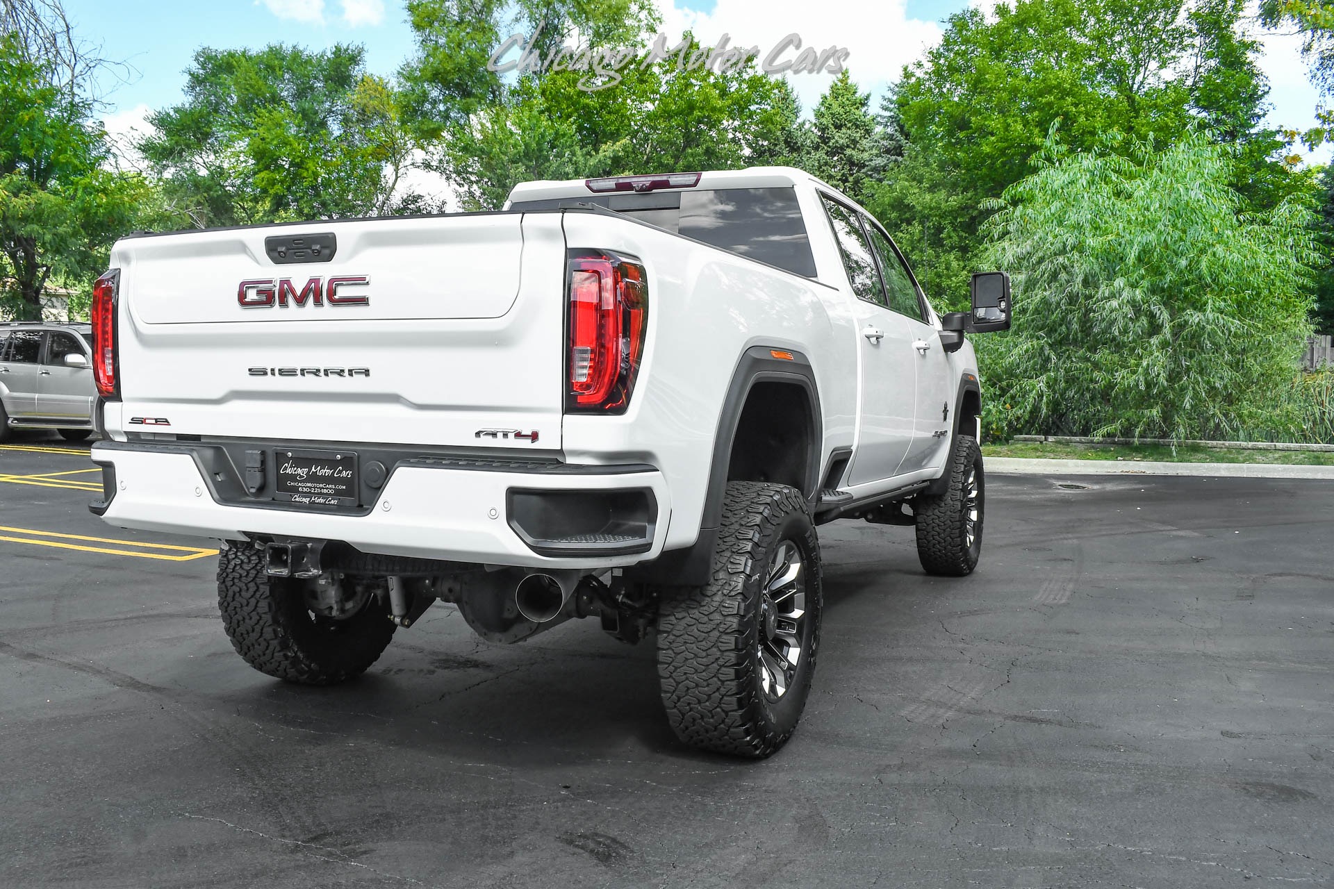 Used-2020-GMC-Sierra-2500HD-AT4-Black-Widow-Package-Duramax-Tech-Pkg-Lifted-Sunroof-LOADED