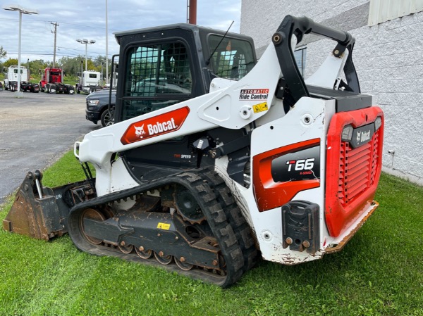 Used-2021-Bobcat-T66-Loader