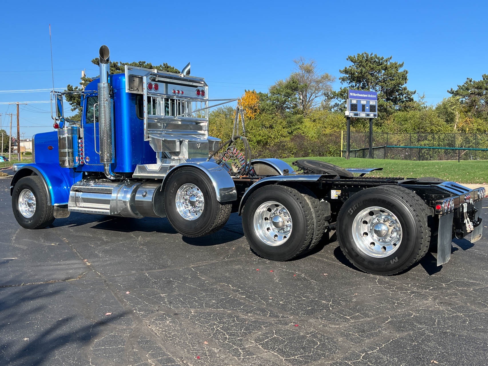 Used-2020-Peterbilt-389