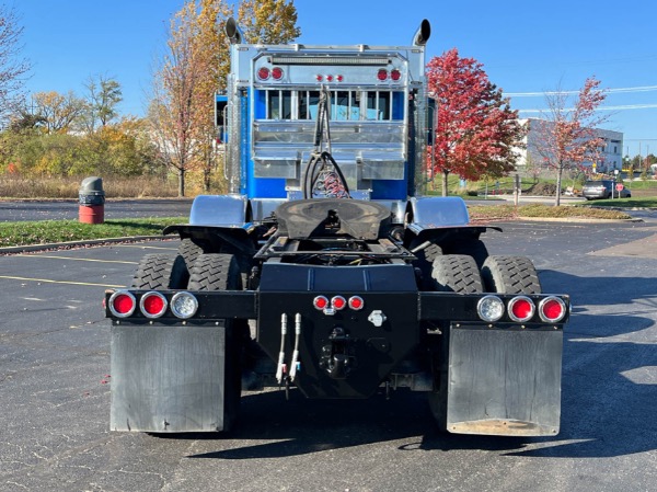 Used-2020-Peterbilt-389