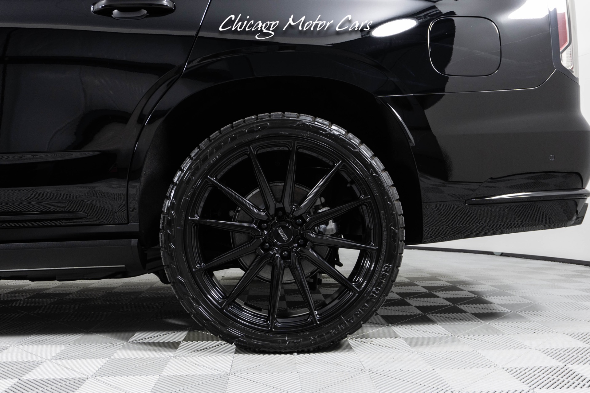 Used-2023-Cadillac-Escalade-Sport-Platinum-24-Vossen-Wheels-Super-Cruise-Loaded