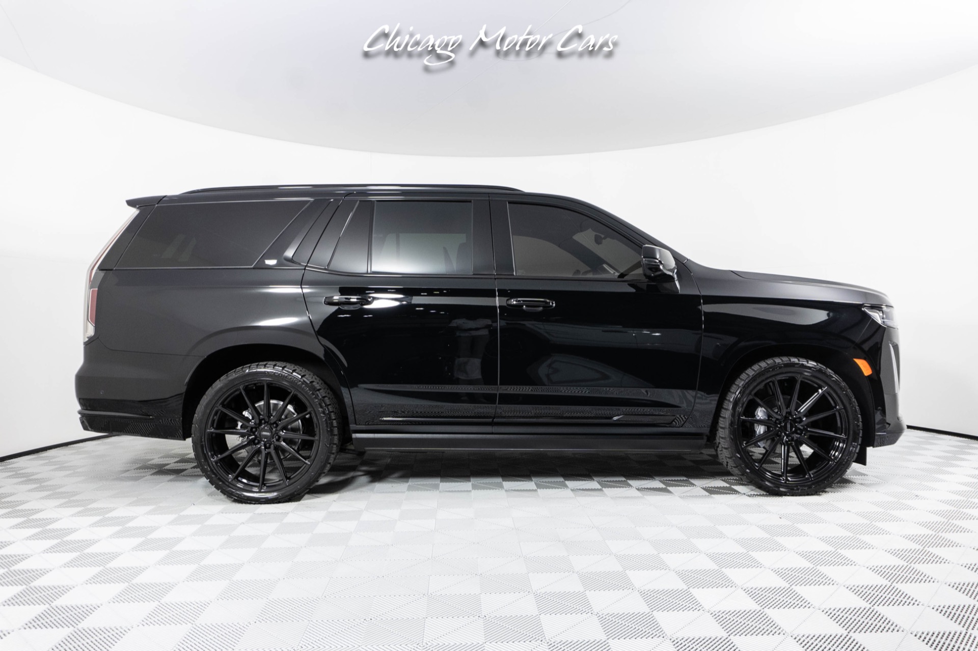 Used-2023-Cadillac-Escalade-Sport-Platinum-24-Vossen-Wheels-Super-Cruise-Loaded