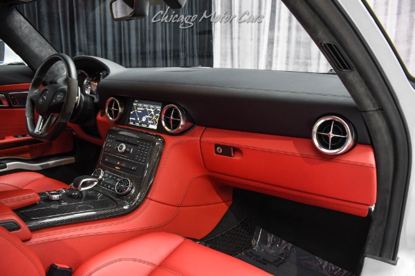 Used-2012-Mercedes-Benz-SLS-AMG-RARE-Gullwing-Coupe-HOT-Color-Combo-Carbon-Fiber-Trim-B-O-ONLY-7k-Miles