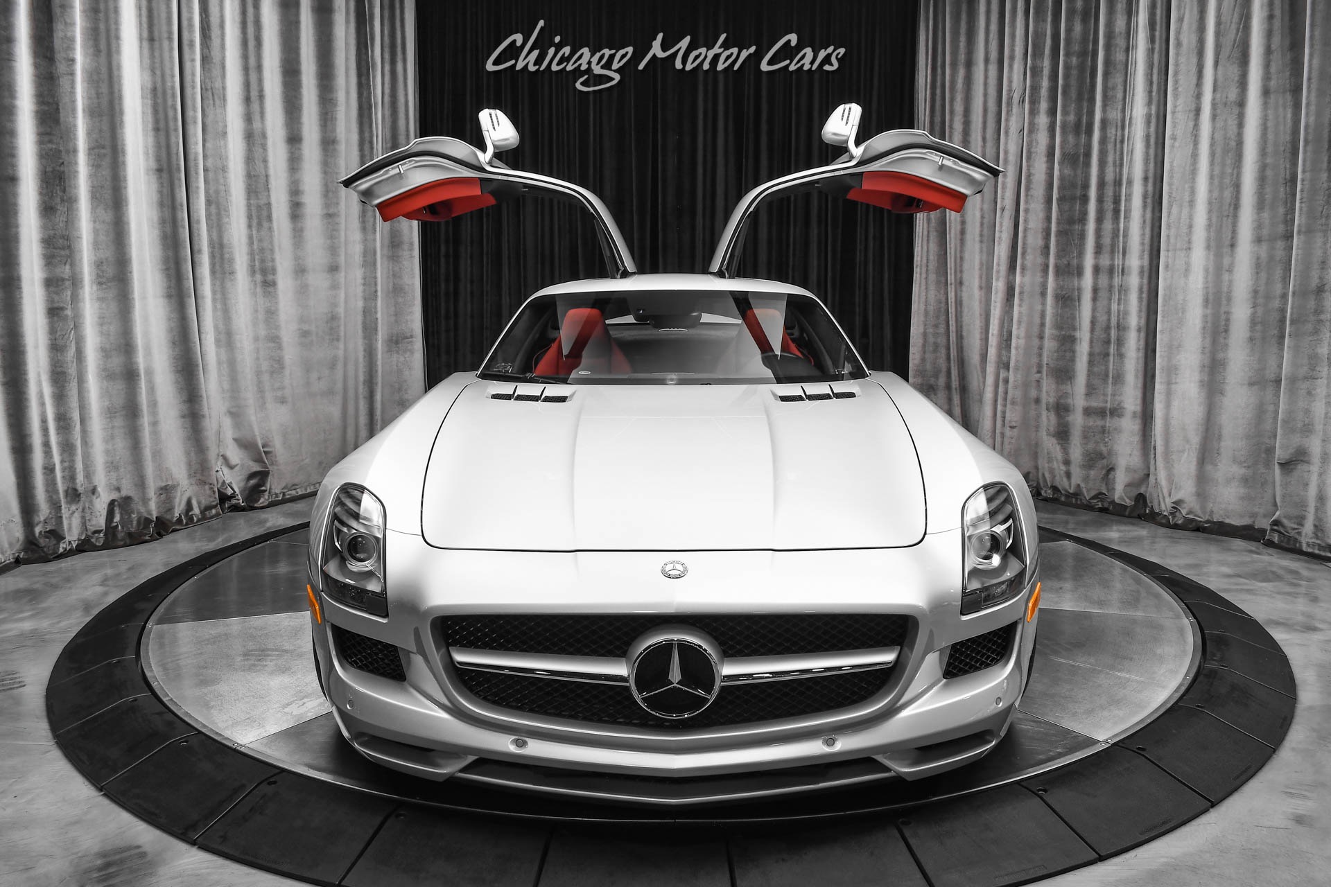 Used-2012-Mercedes-Benz-SLS-AMG-RARE-Gullwing-Coupe-HOT-Color-Combo-Carbon-Fiber-Trim-B-O-ONLY-7k-Miles