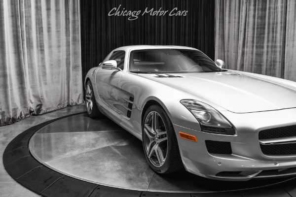 Used-2012-Mercedes-Benz-SLS-AMG-RARE-Gullwing-Coupe-HOT-Color-Combo-Carbon-Fiber-Trim-B-O-ONLY-7k-Miles