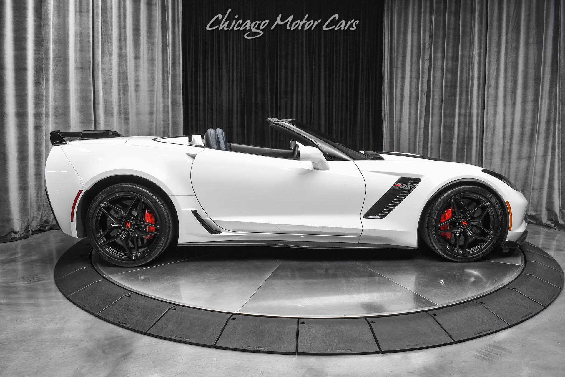 Used-2015-Chevrolet-Corvette-Z06-3LZ-Convertible-Z07-Package-MSRP-107340-White-with-Blue-Interior