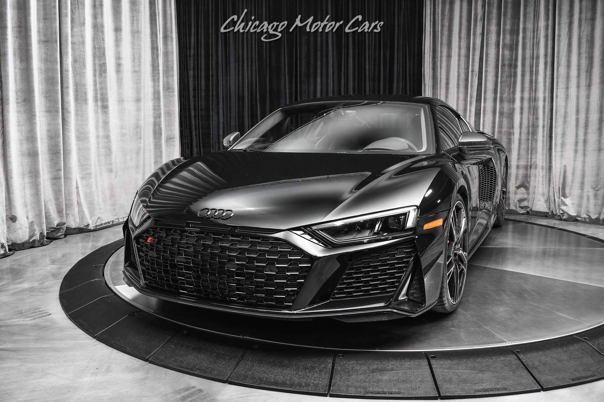 Used-2020-Audi-R8-52-quattro-V10-performance-Only-6k-Miles-Diamond-Stitching-LOADED
