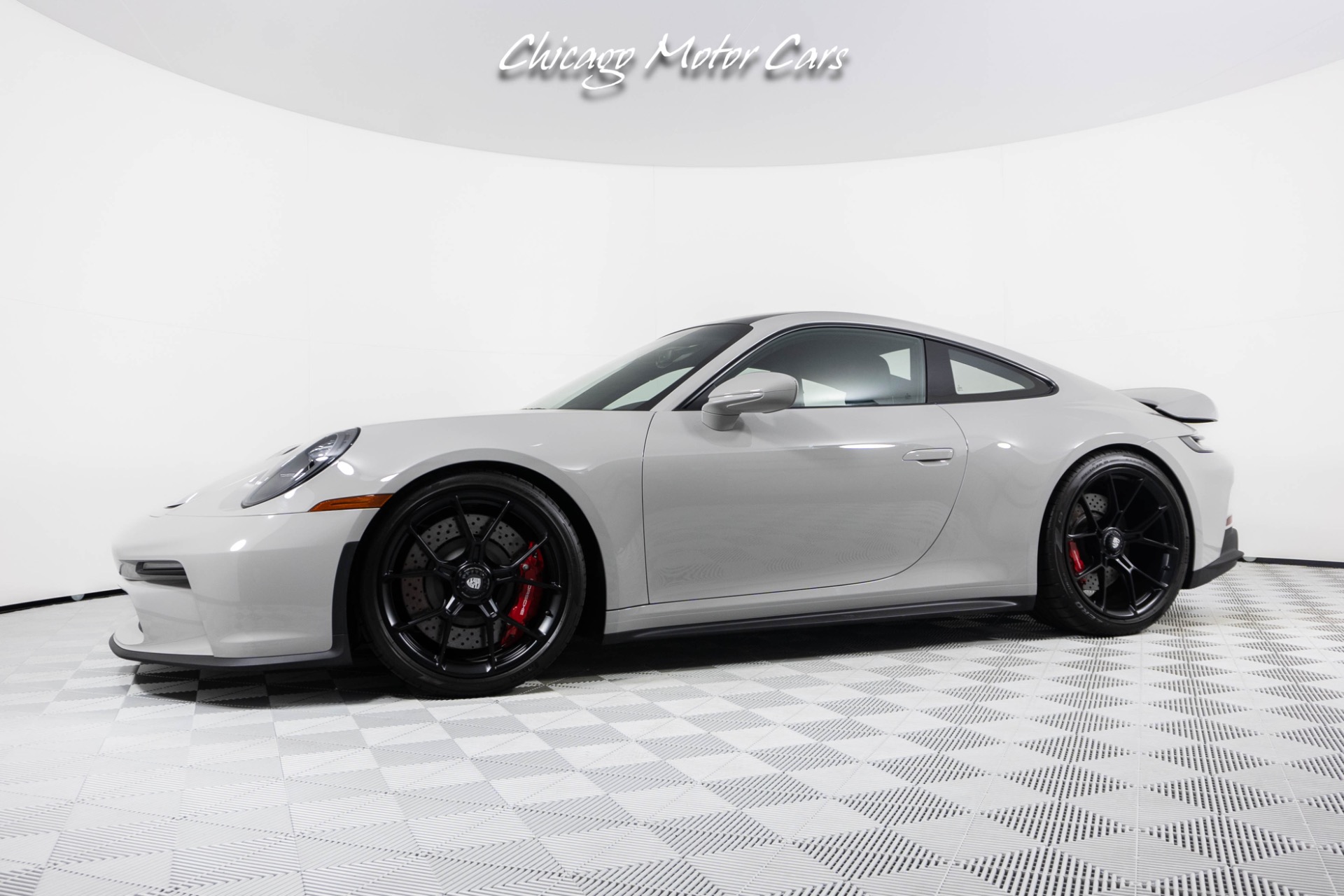 Used-2023-Porsche-911-GT3-Touring-with-Delivery-Miles-PDK-Trans-Front-Lift-Full-Buckets-Carbon-F