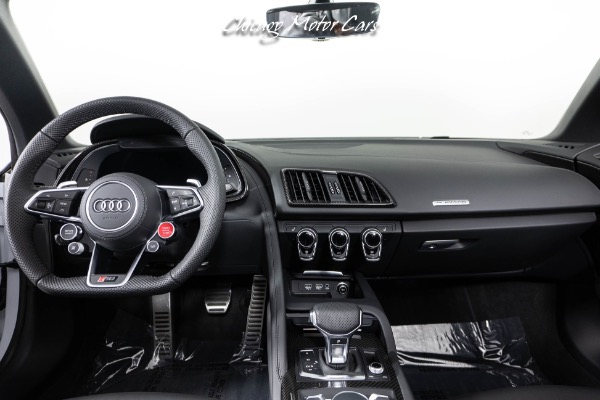 Used-2023-Audi-R8-V10-Performance-52-Quattro-Spyder-ONLY-865-Miles-Suzuka-Gray-Black-Optics-Pkg