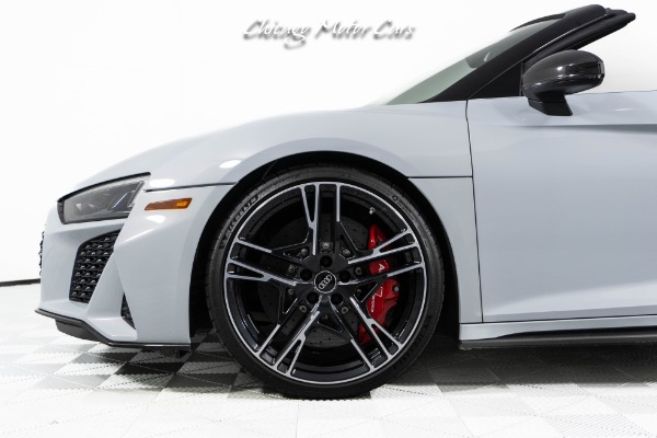 Used-2023-Audi-R8-V10-Performance-52-Quattro-Spyder-ONLY-865-Miles-Suzuka-Gray-Black-Optics-Pkg