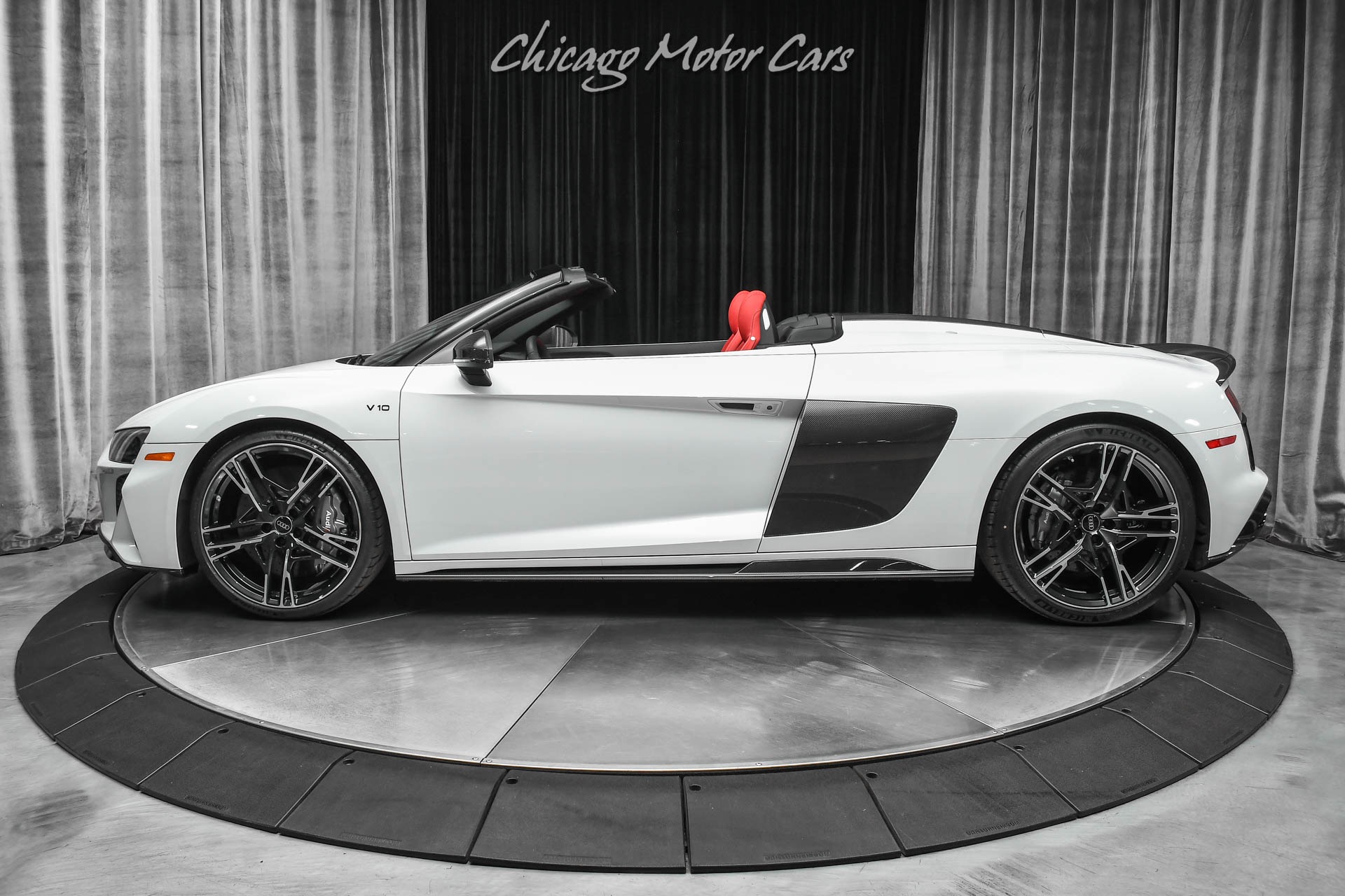 Used-2023-Audi-R8-52-Quattro-V10-Performance-Spyder-568-Miles-HOT-Spec-Black-Optic-Pkg