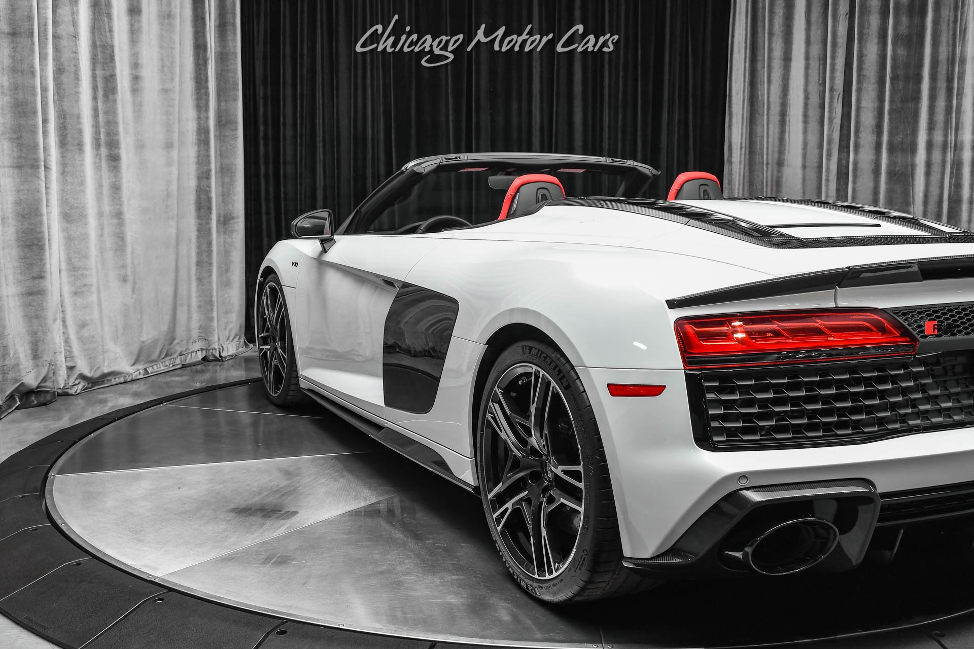 Used-2023-Audi-R8-52-Quattro-V10-Performance-Spyder-568-Miles-HOT-Spec-Black-Optic-Pkg