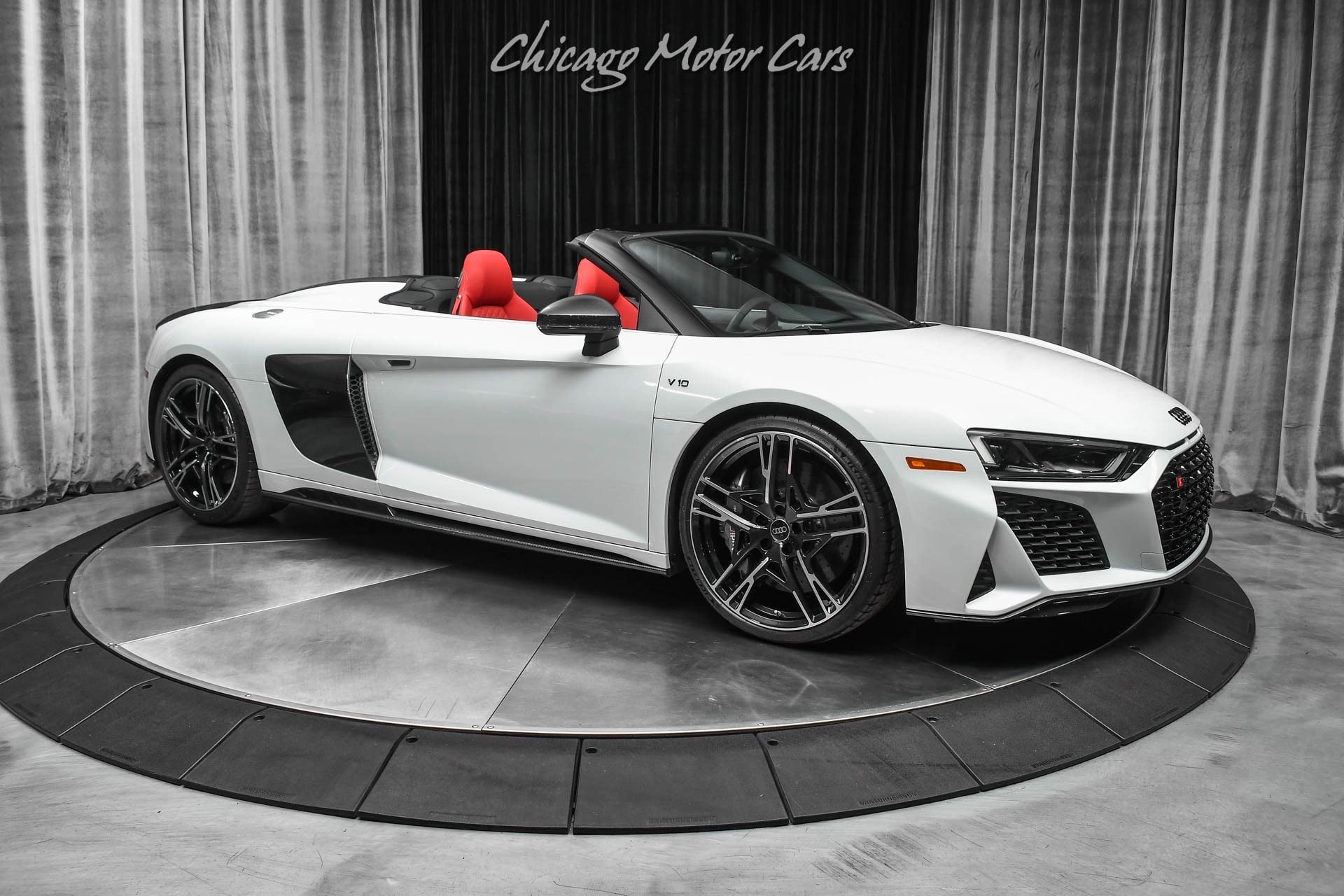 Used-2023-Audi-R8-52-Quattro-V10-Performance-Spyder-568-Miles-HOT-Spec-Black-Optic-Pkg