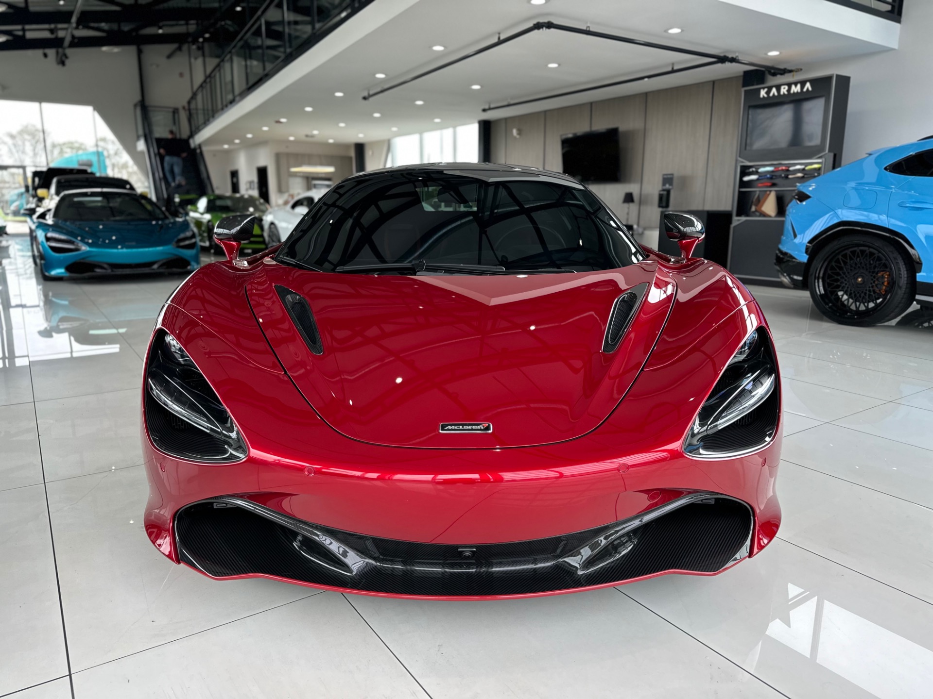 Used-2018-McLaren-720S-Performance-Coupe-TONS-of-Carbon-MSO-Bespoke-Interior-371K-MSRP