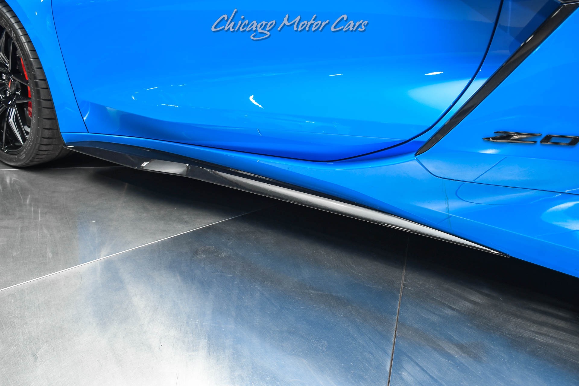 Used-2023-Chevrolet-Corvette-Z06-Convertible-3LZ-Rapid-Blue-Red-Interior-LOADED-Carbon-Fiber-Upgrades