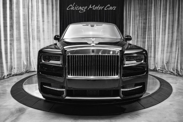 Used-2022-Rolls-Royce-Cullinan-SUV-Only-7K-Miles-Rear-Picnic-Tables-Black-Diamond---Cashmere-Color-Combo