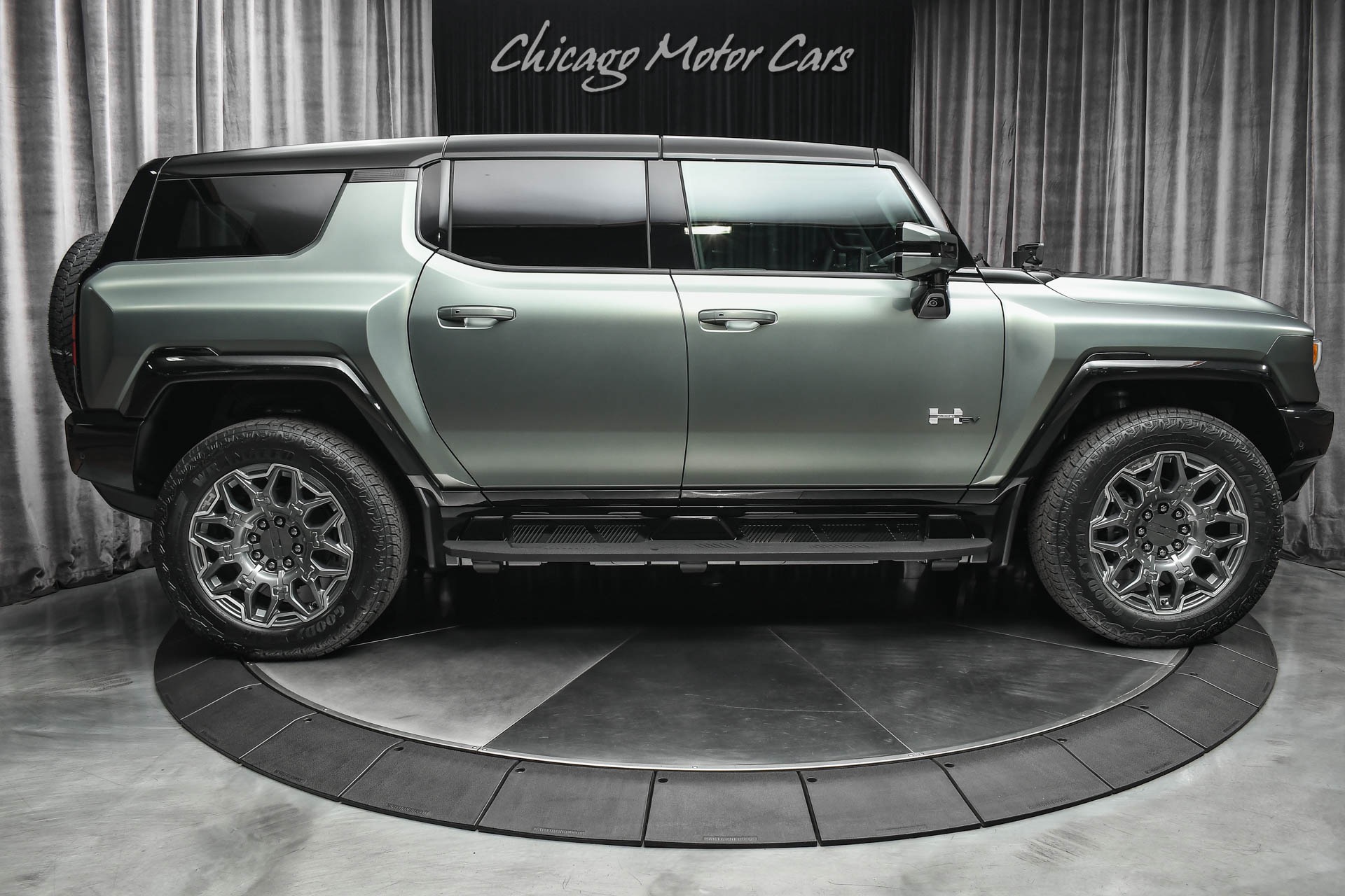 Used-2024-GMC-HUMMER-EV-3X-Edition-1-SUV-Moonshot-Matte-Green-Illumination-Pkg-1000HP--11500TQ