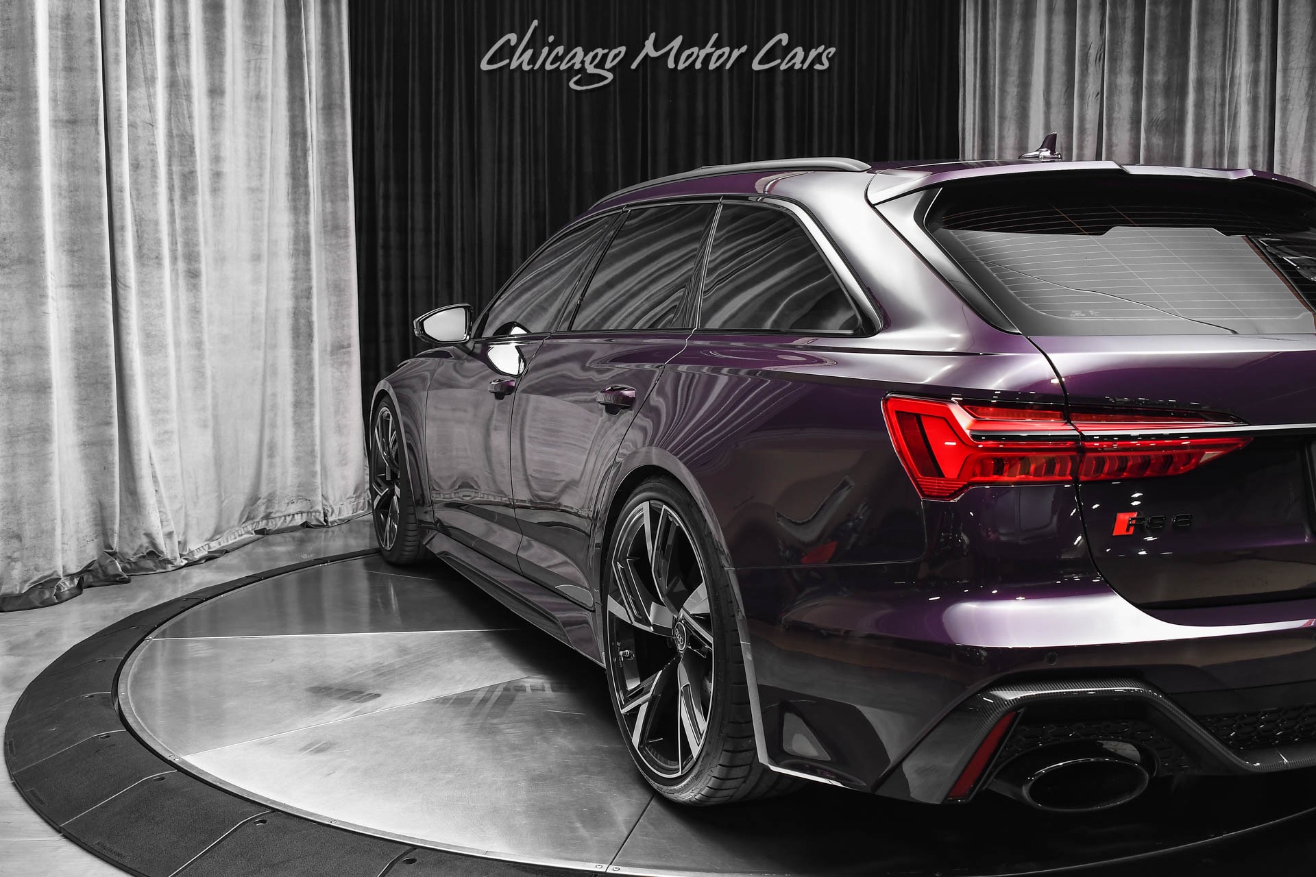 Used-2023-Audi-RS6-40T-quattro-Avant-RARE-Audi-Exclusive-Paint-Carbon-Optic-Exec-Pkg-PPF