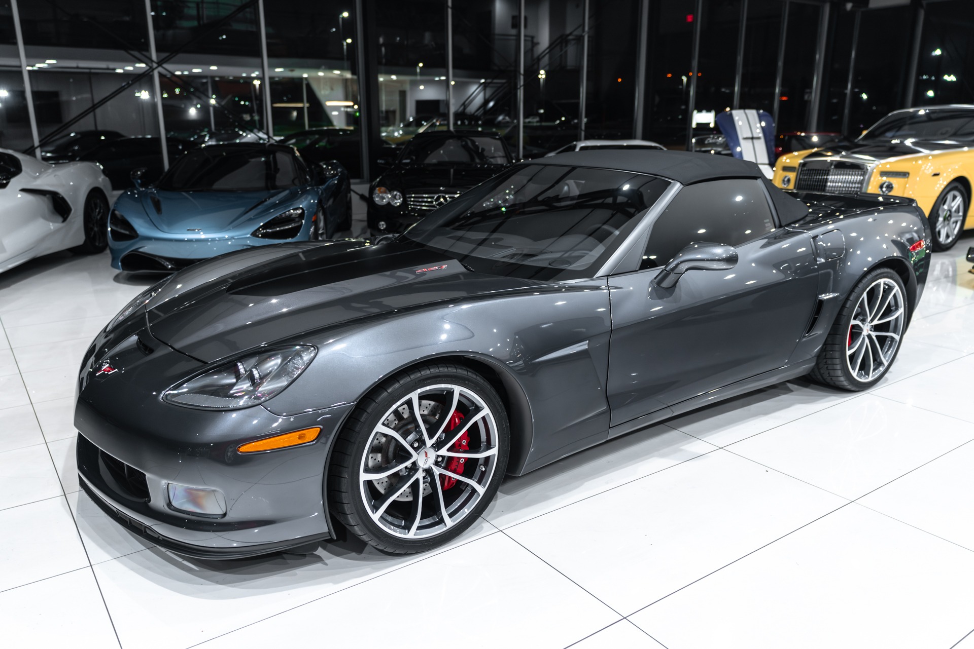 Used-2013-Chevrolet-Corvette-427-Collector-Edition---1SB--Low-Miles---70L-Conv--6-Speed-Manual