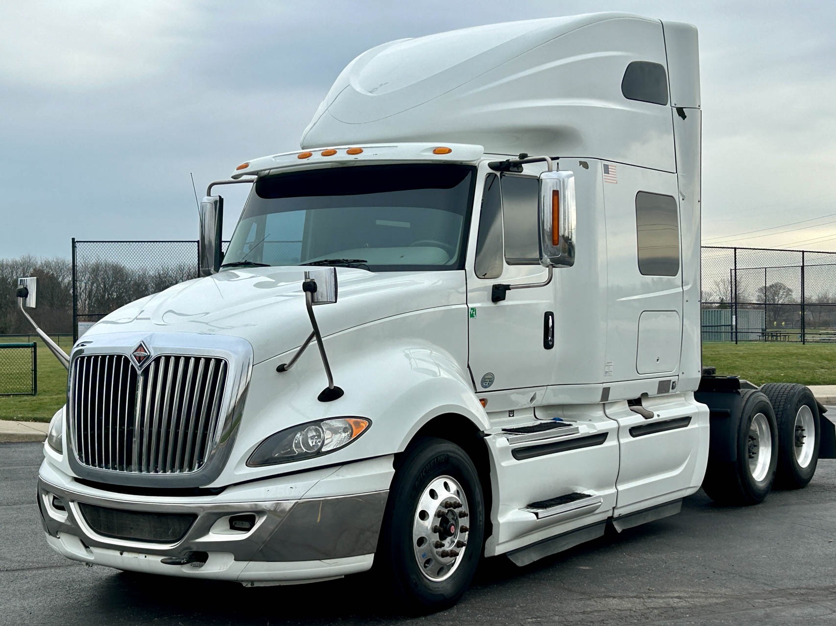 Used-2015-International-Prostar-LF627-PREMIUM