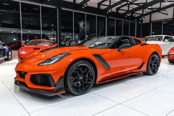 Used-2019-Chevrolet-Corvette-ZR1-3ZR-ZTK-Coupe-Sebring-Orange-Pkg-Only-300-Miles-LOADED