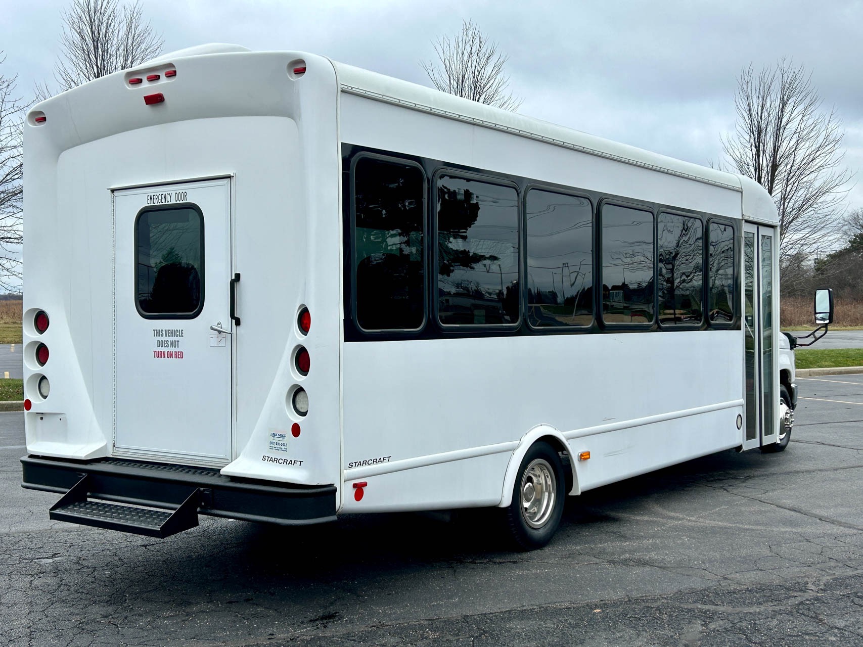 Used-2016-Ford-Econline-Super-Duty